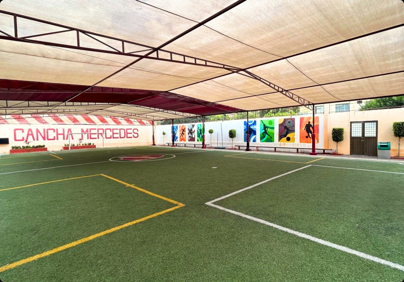 Cancha techada del Colegio Mercedes